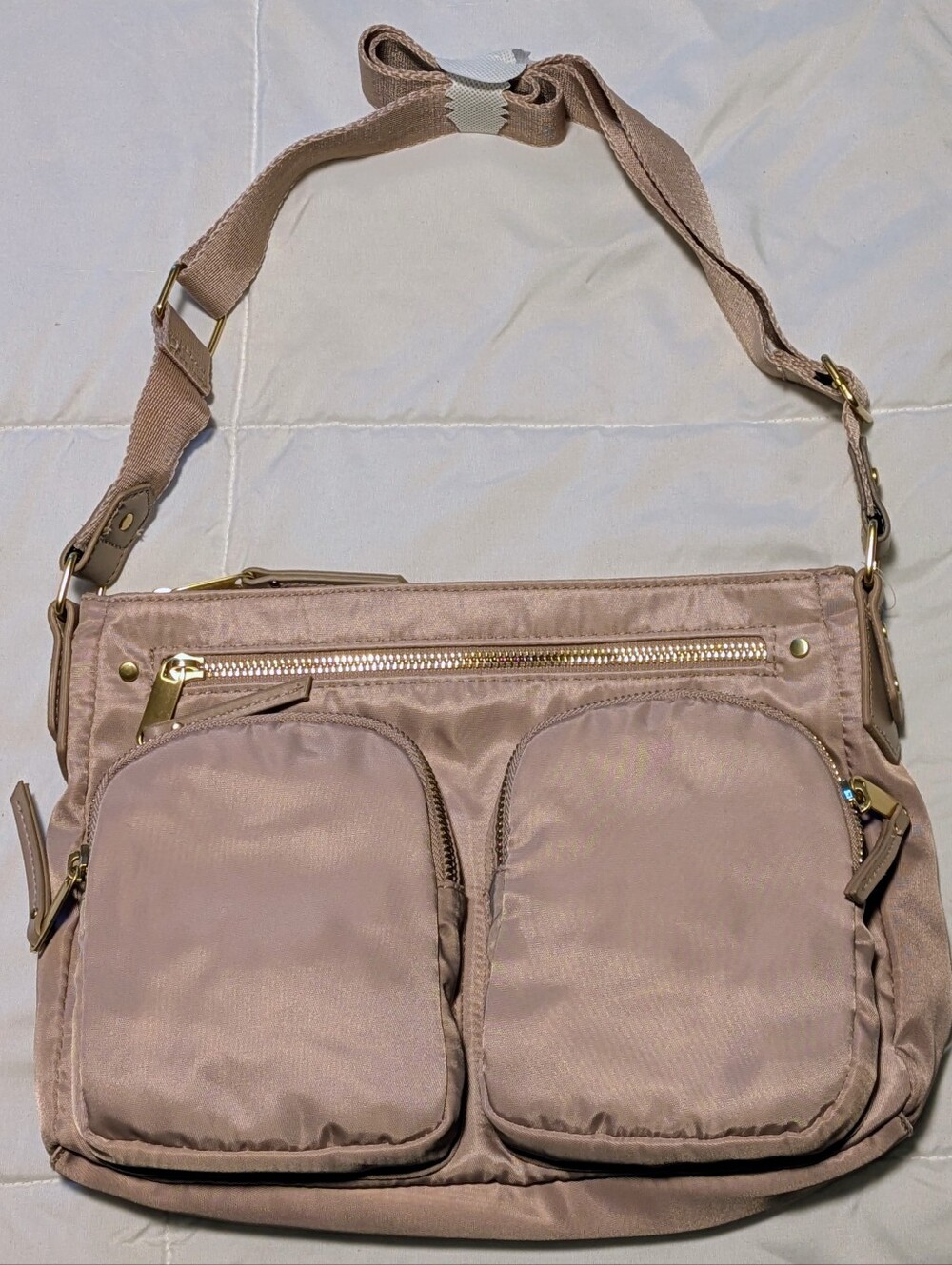 NWT Crossbody Handbag With Adjustable Shoulder Strap